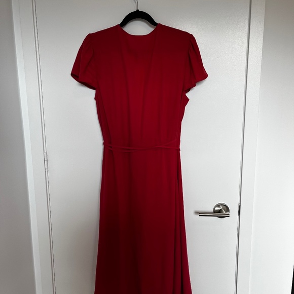 Aritzia Sunday Best Red Wrap Dress Size Large - Picture 3 of 3